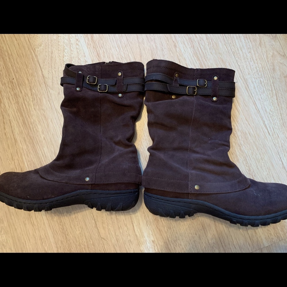 Women’s Kohmbu Fall/Winter Boots Size 10